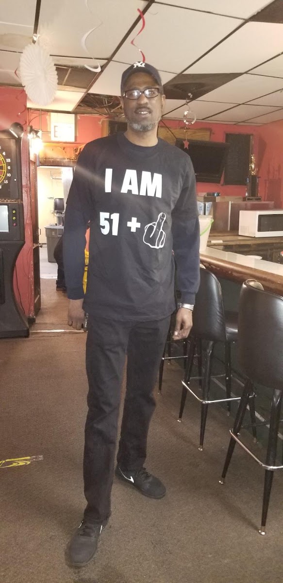J & R's Lounge - Photo 6