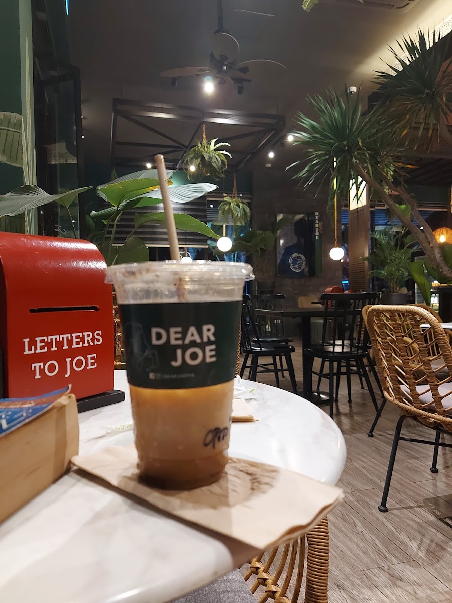 Dear Joe Coffee and Juice - Photo 9