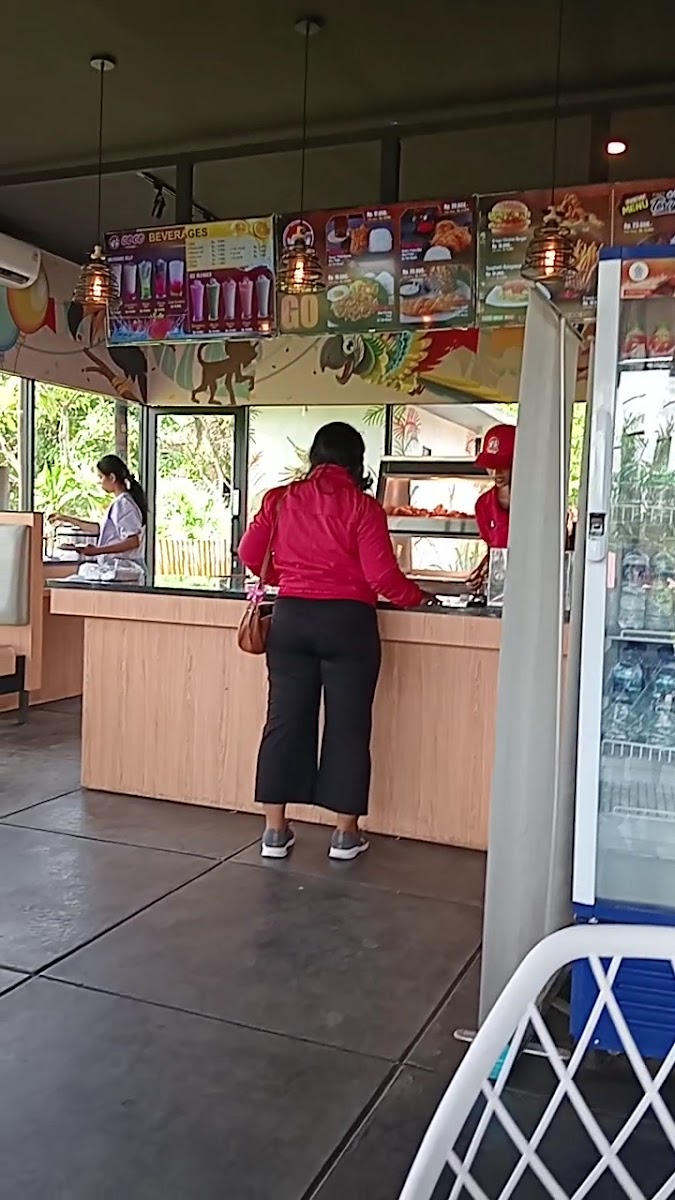 GOGO FRIED CHICKEN BURUAN - Photo 1