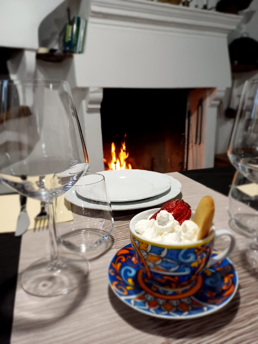 Claudia's Home restaurant - Photo 9
