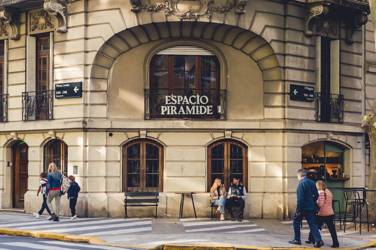 SĀNTAL - Espacio Pirámide