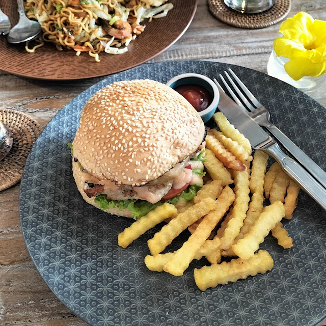 Queen Burger