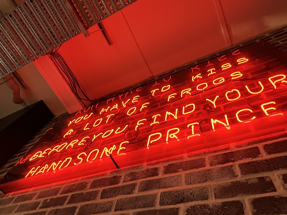 Little Prince Eating House & Bar - Photo 2