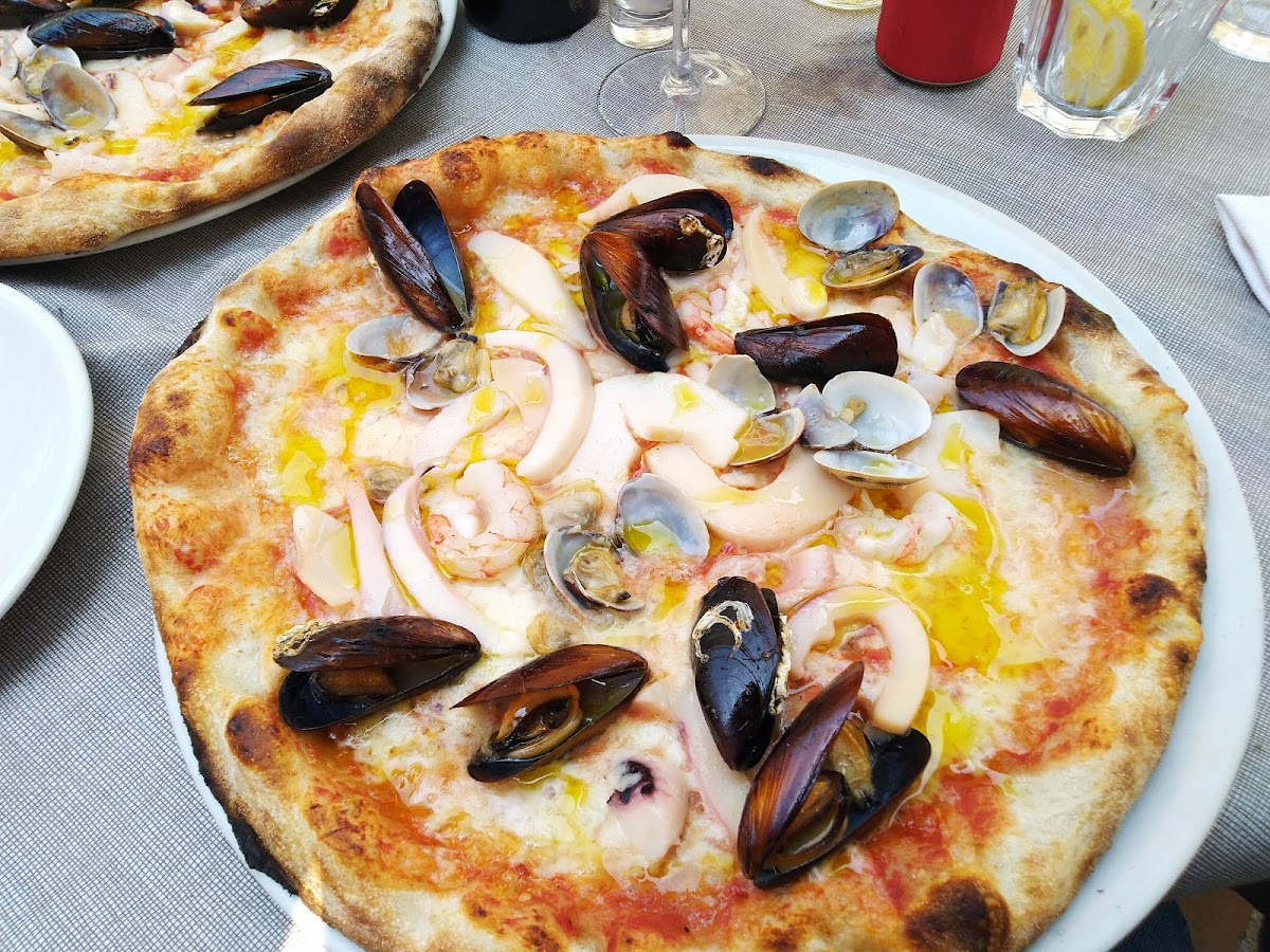 Ristorante Garda - Photo 9