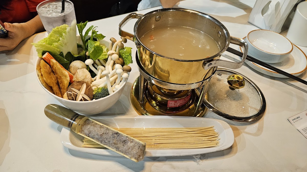 Ma Chin All Steamboat Restaurant - Photo 4