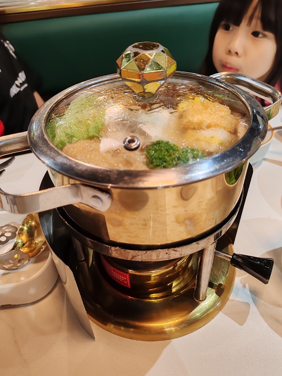 Ma Chin All Steamboat Restaurant - Photo 5