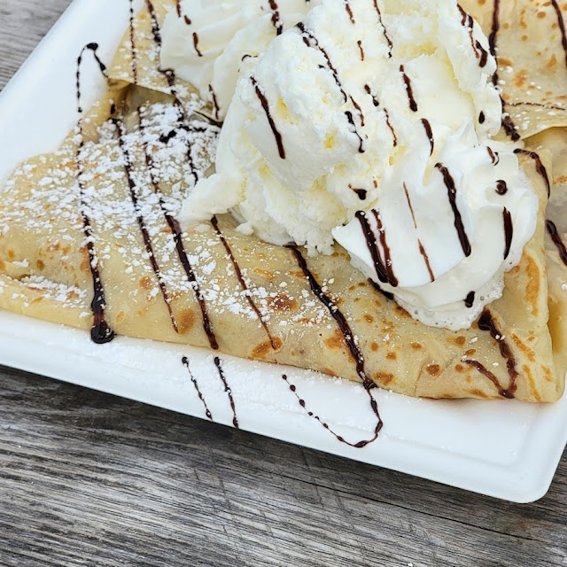 Dessert Crepe