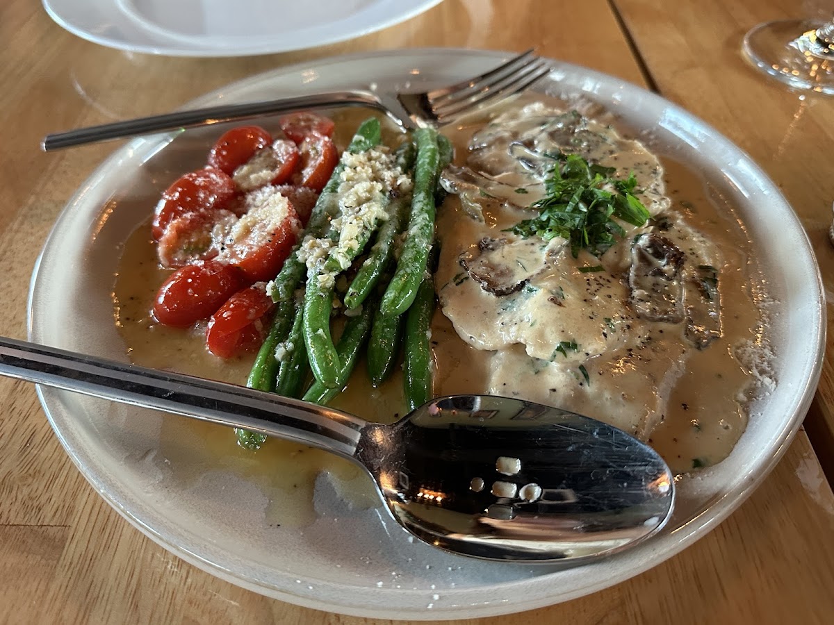 Vino italian Restaurant - Photo 4