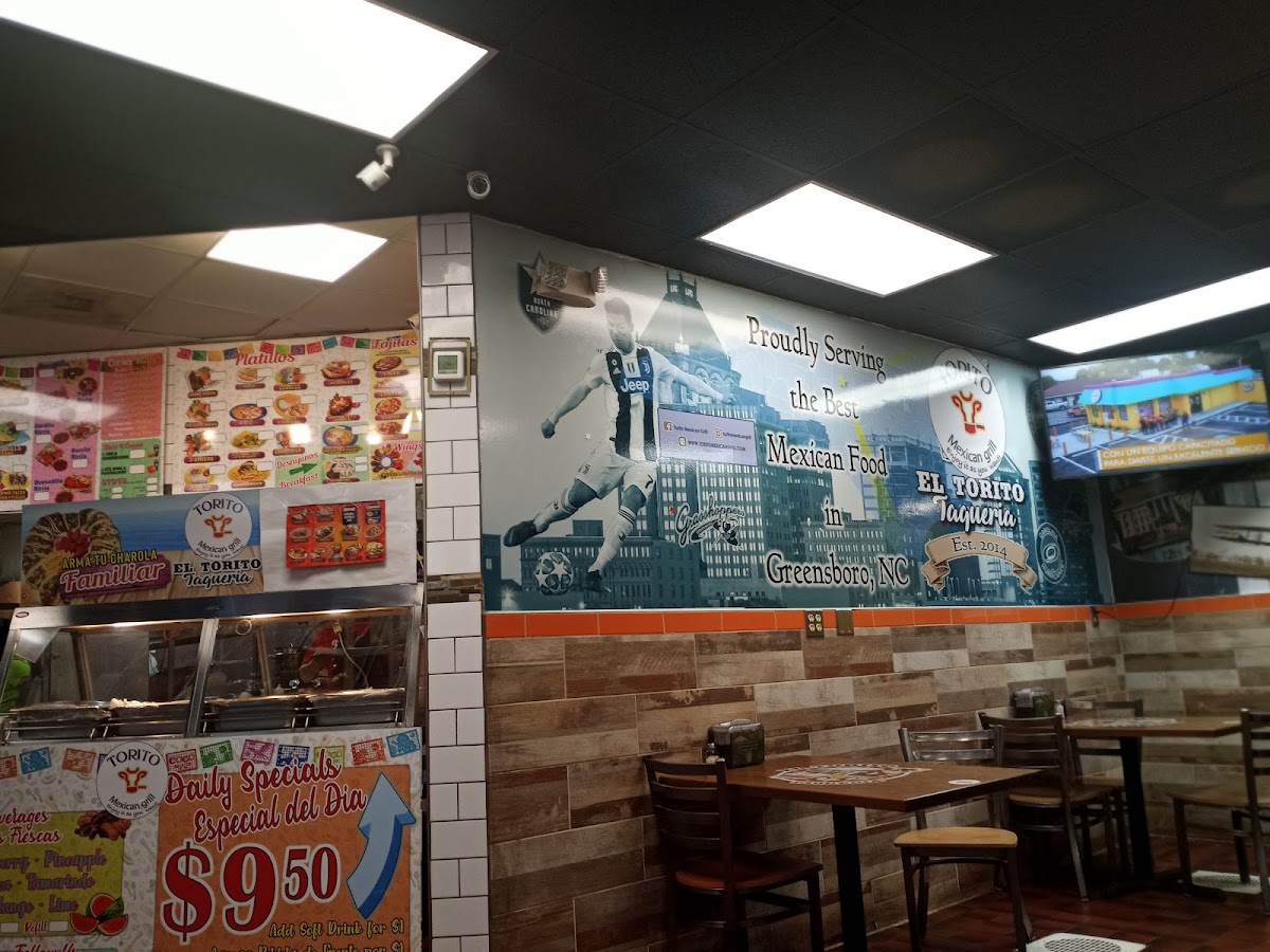 Taqueria el Torito - Photo 8