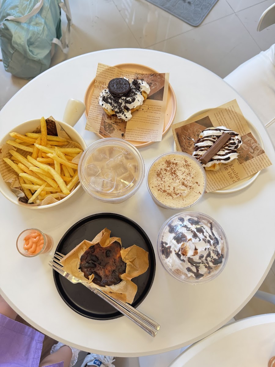 Sia Cafe - Photo 3