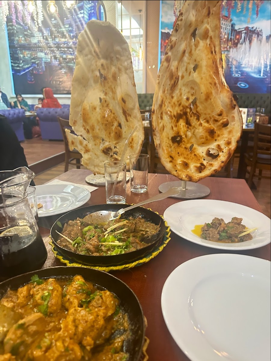 Royal manchester restaurant - Photo 4