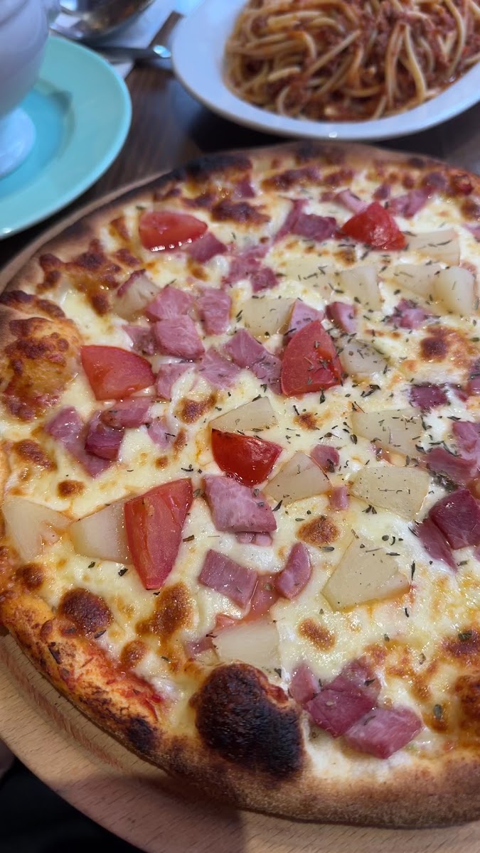 Pizza Fiorentina - Photo 1