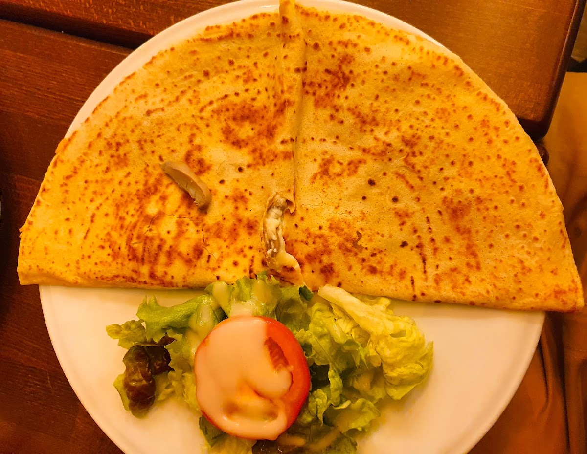Pizza Fiorentina - Photo 8