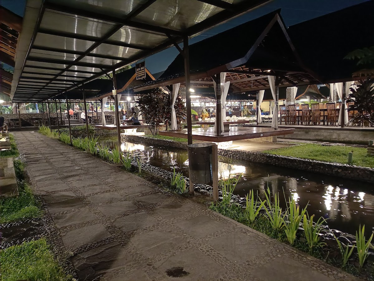 RM. Ampera - Photo 3