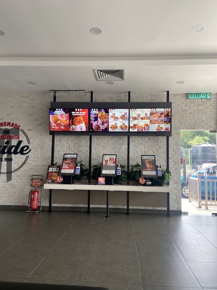 KFC PETRON SALOR DT - Photo 6