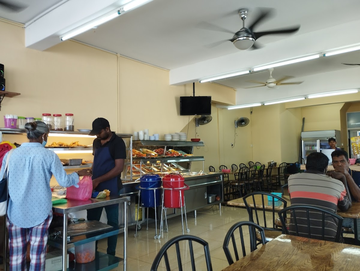 Prem Curry House(Branch) - Photo 3