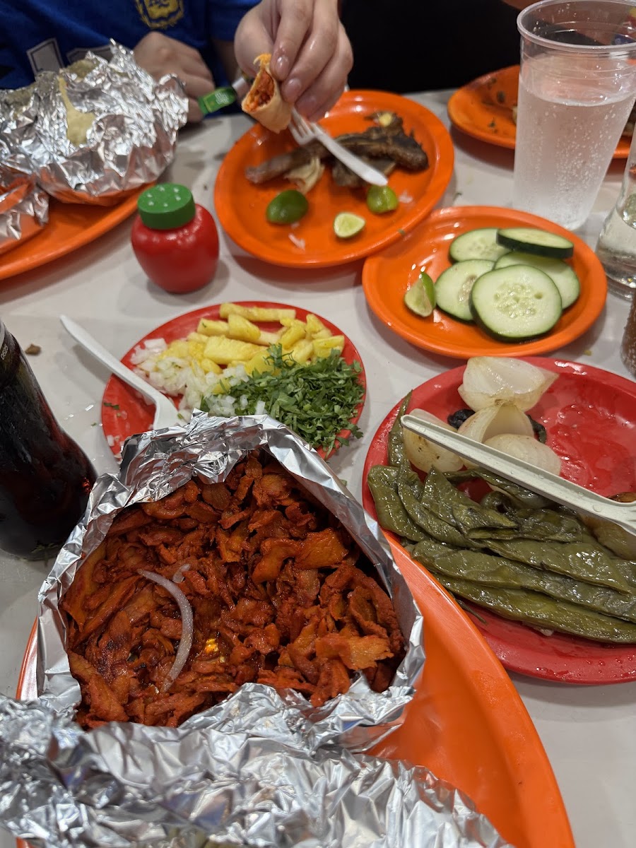 Tacos El Amigo, sucursal Diamante