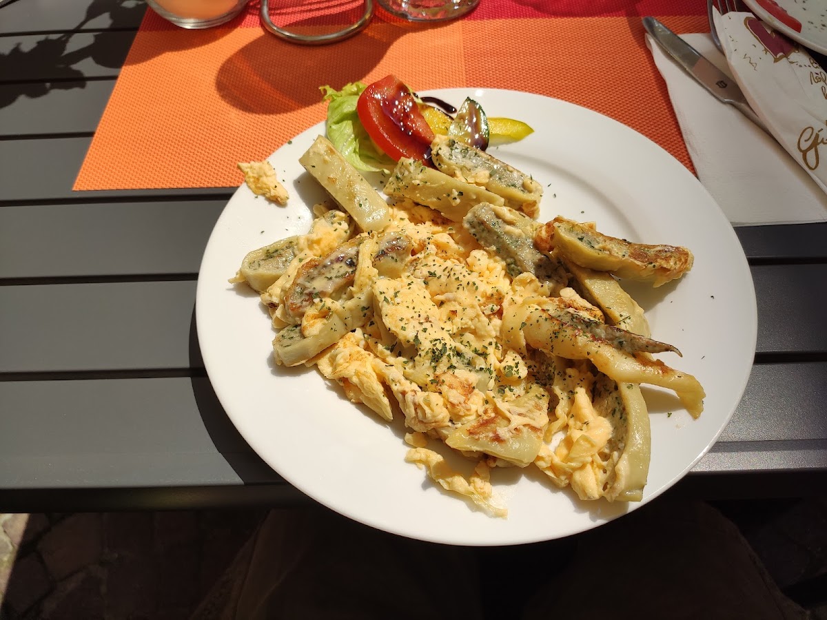Café Sonne - Photo 7