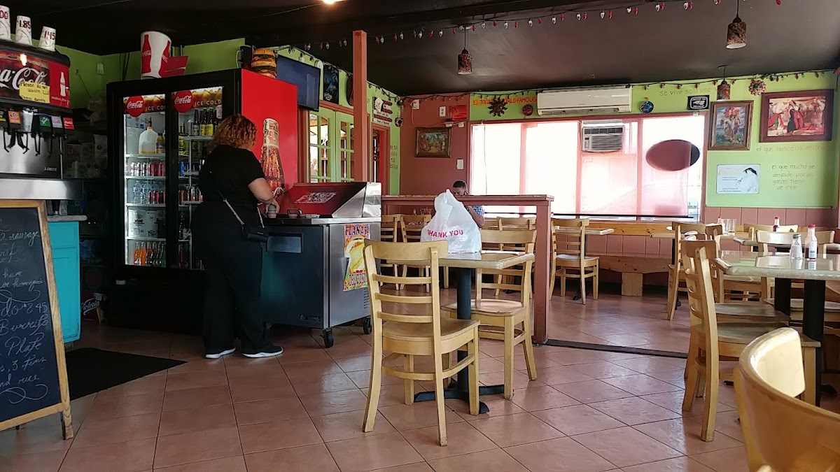 El Torazo Mexican Cafe - Photo 5