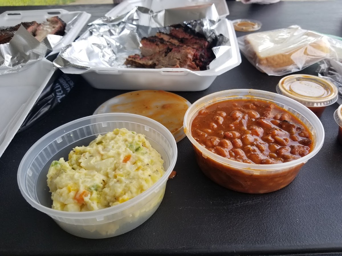Carter's BBQ & Greens - Photo 9
