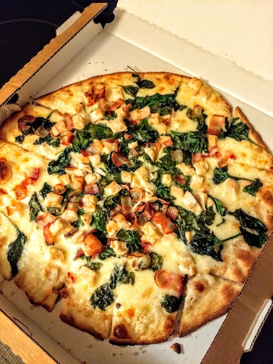 Rollin Stone Pizza Pub - Photo 9