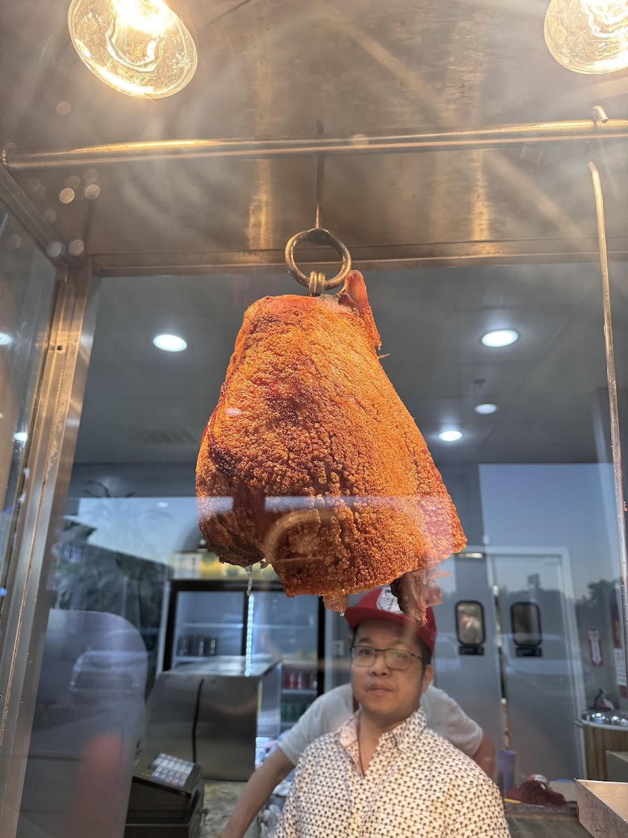 HONG KONG BBQ - Photo 3