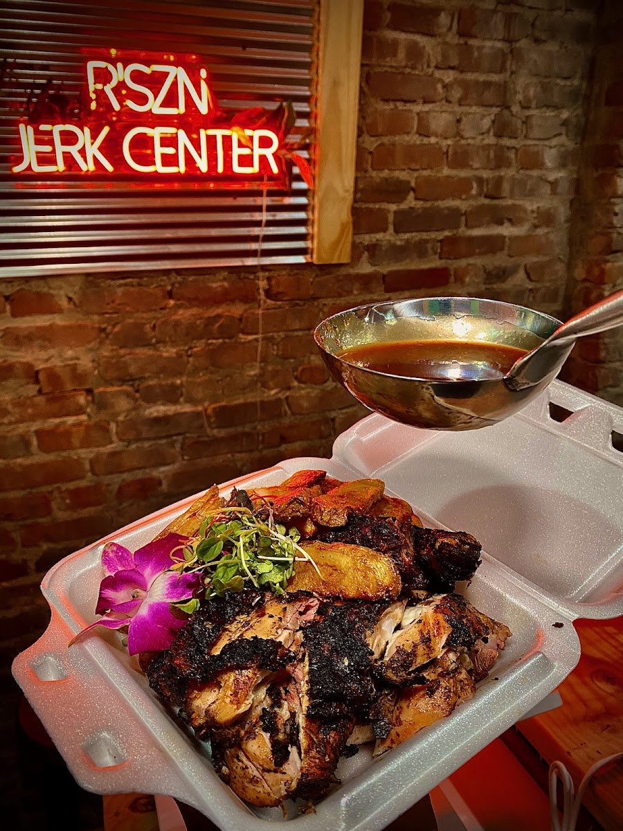 R'SZN Caribbean Jerk Center - Photo 1