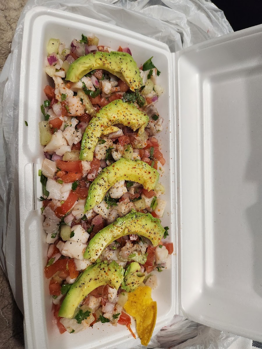 Mariscos Coliman - Photo 5