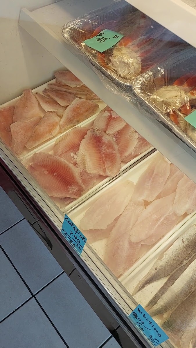 La Seafood - Photo 1