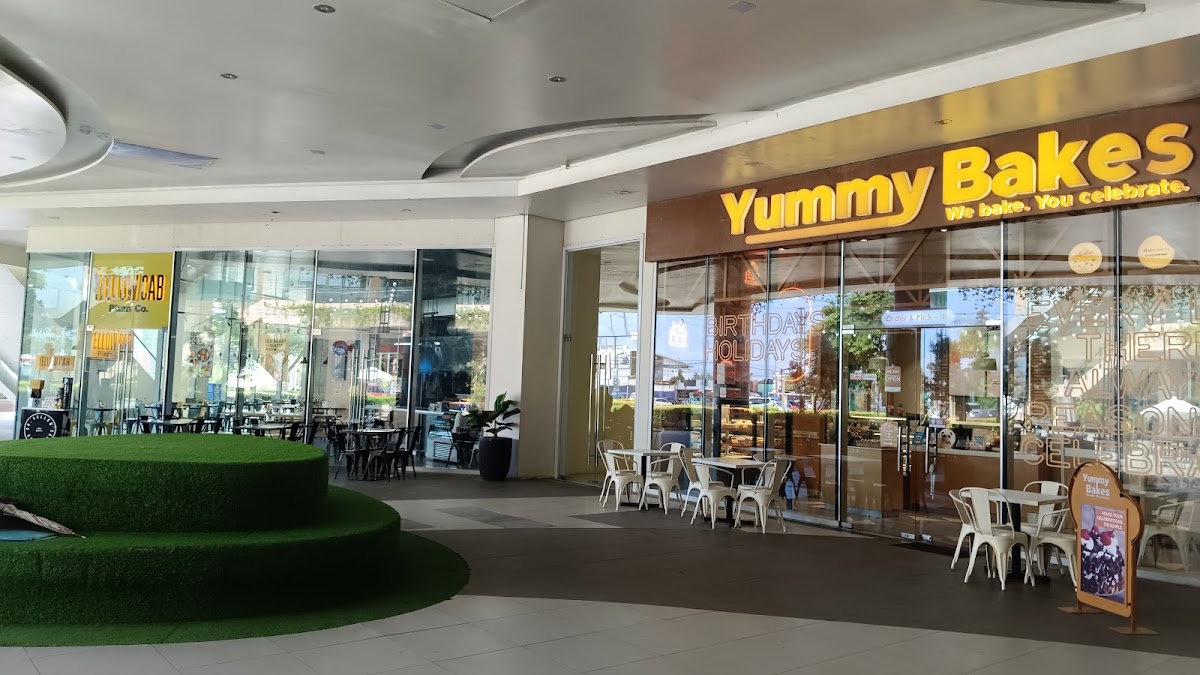 TGIF | Vista Mall Bataan