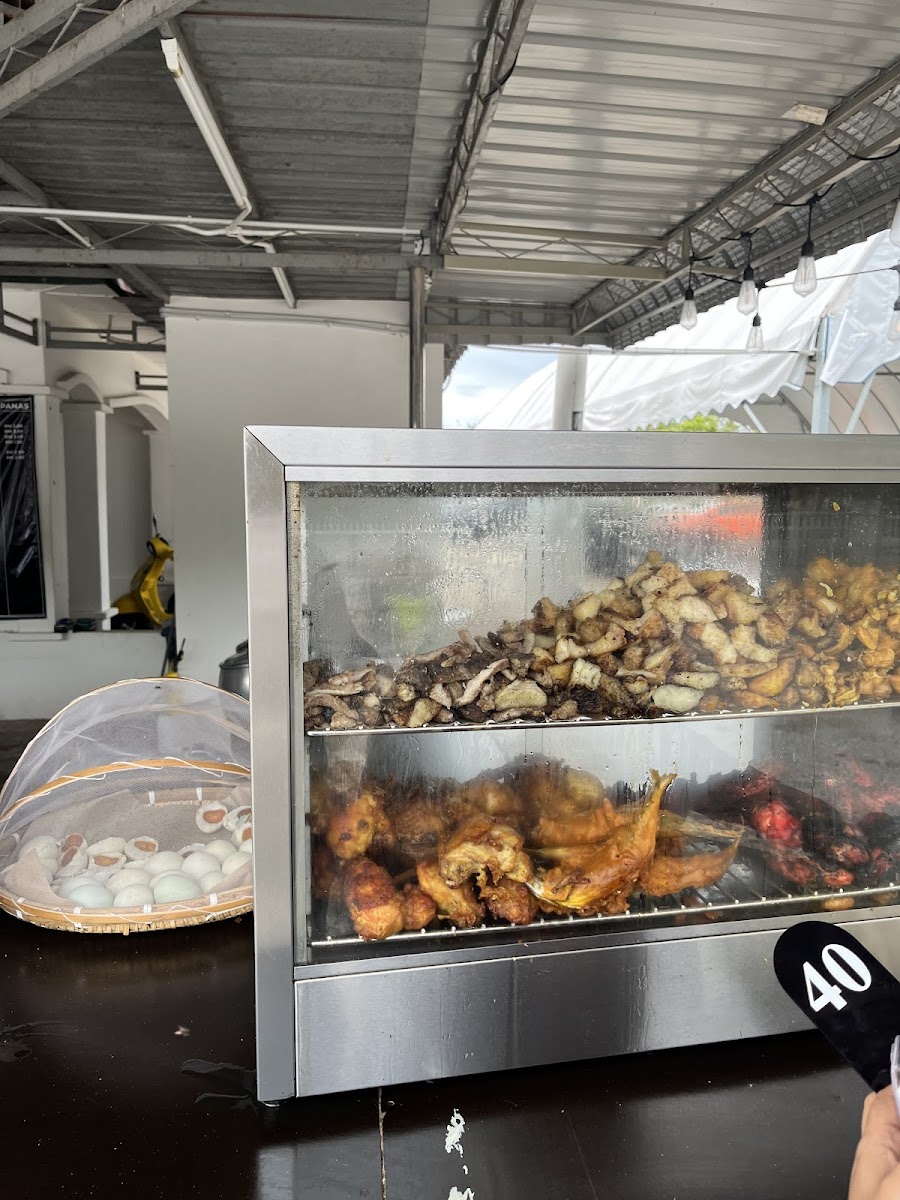 Nasi Kerabu Ayoh Mat - Photo 4