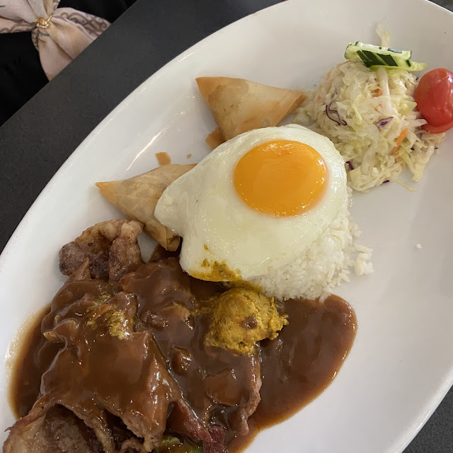 Grilled Lamb Cutlets with Rice
