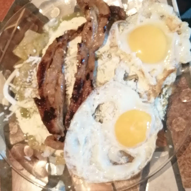 Chilaquiles Con Aguja Y Huevo
