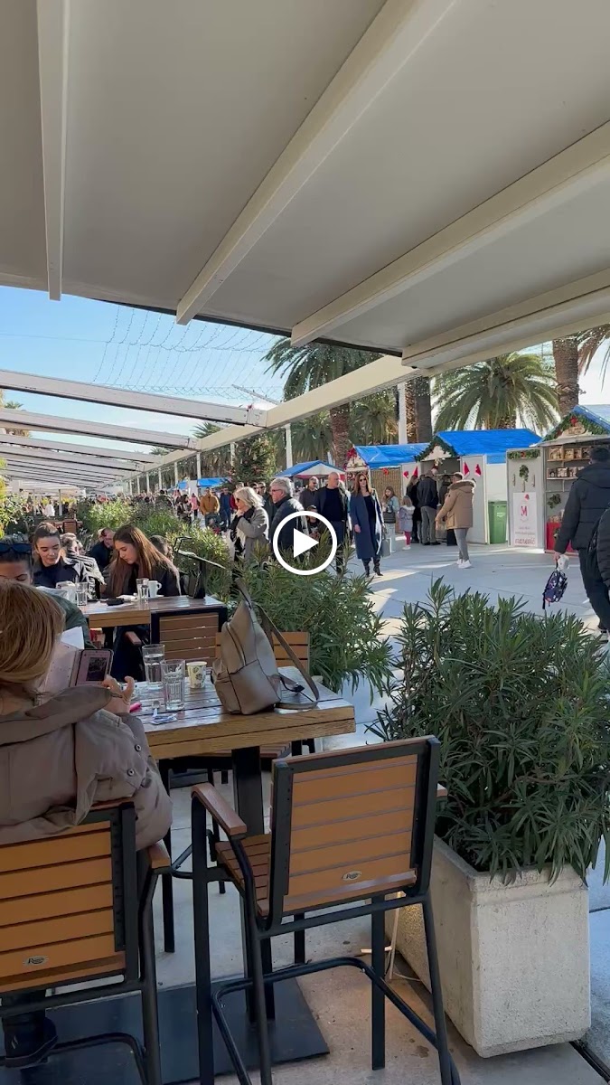 Adriana Restaurant - Kavana