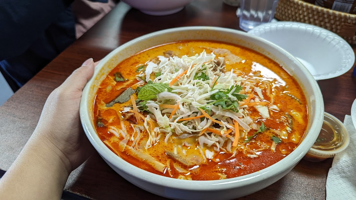 Hmong Express - Photo 8