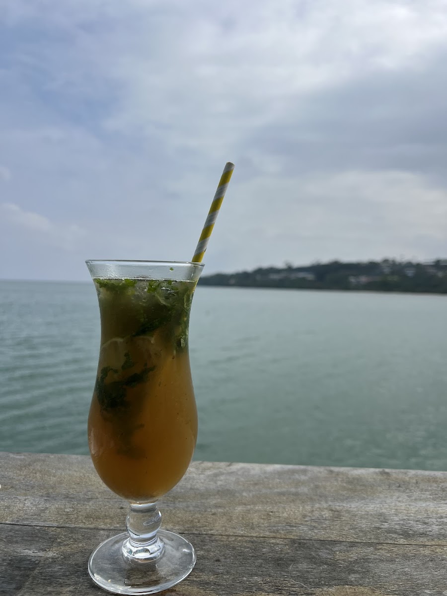 Reefers Restaurant & Rum Bar - Photo 7