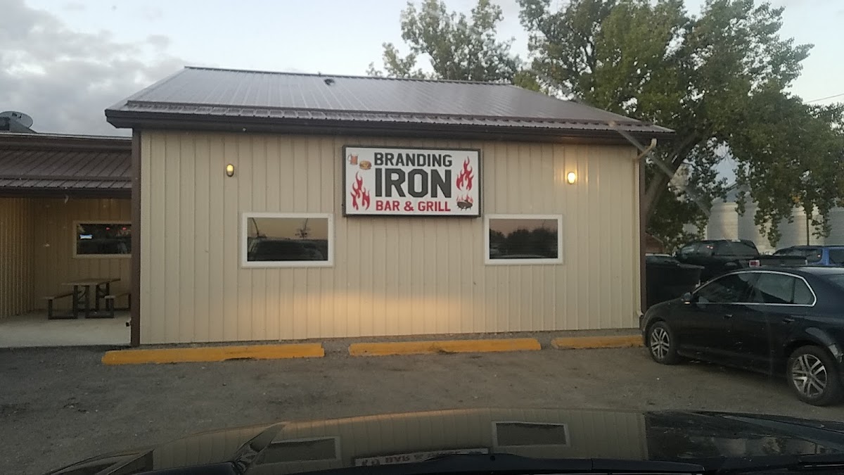Branding Iron Lanes & Lounge - Photo 8