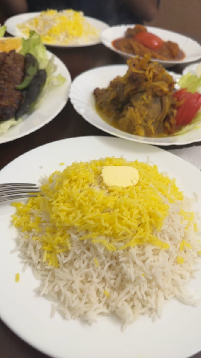 Tehran Restaurant (Iranian Restaurant) - Photo 1