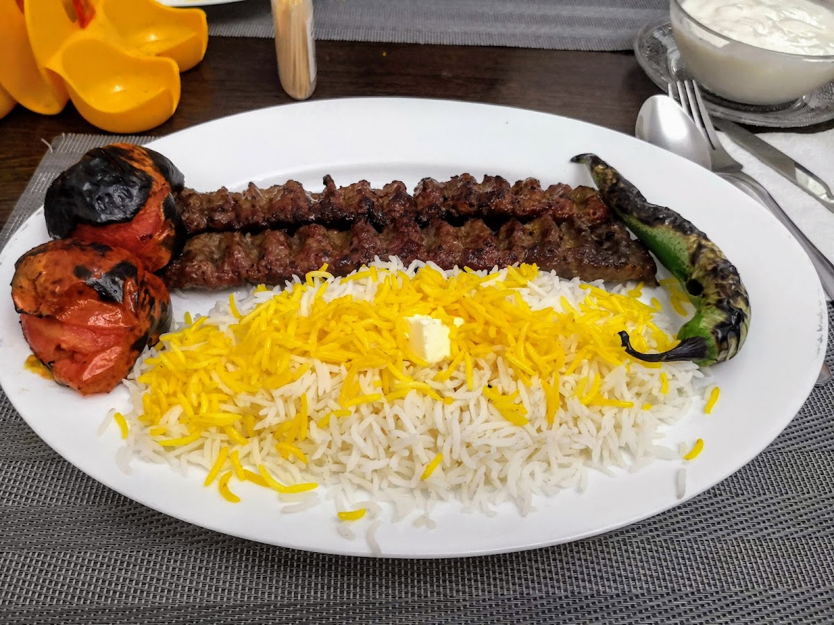 Tehran Restaurant (Iranian Restaurant) - Photo 4