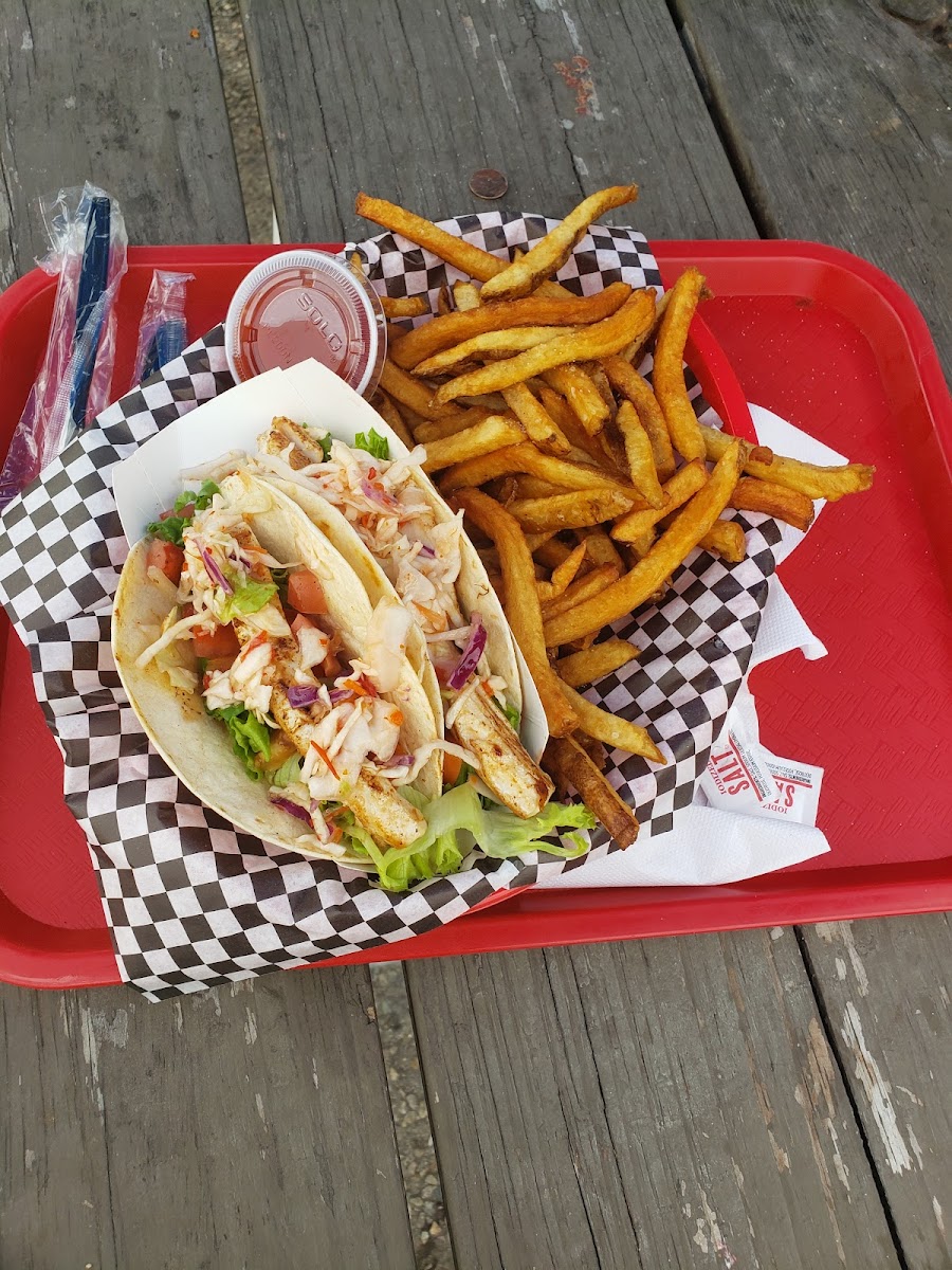 Village Snack Bar - Photo 7