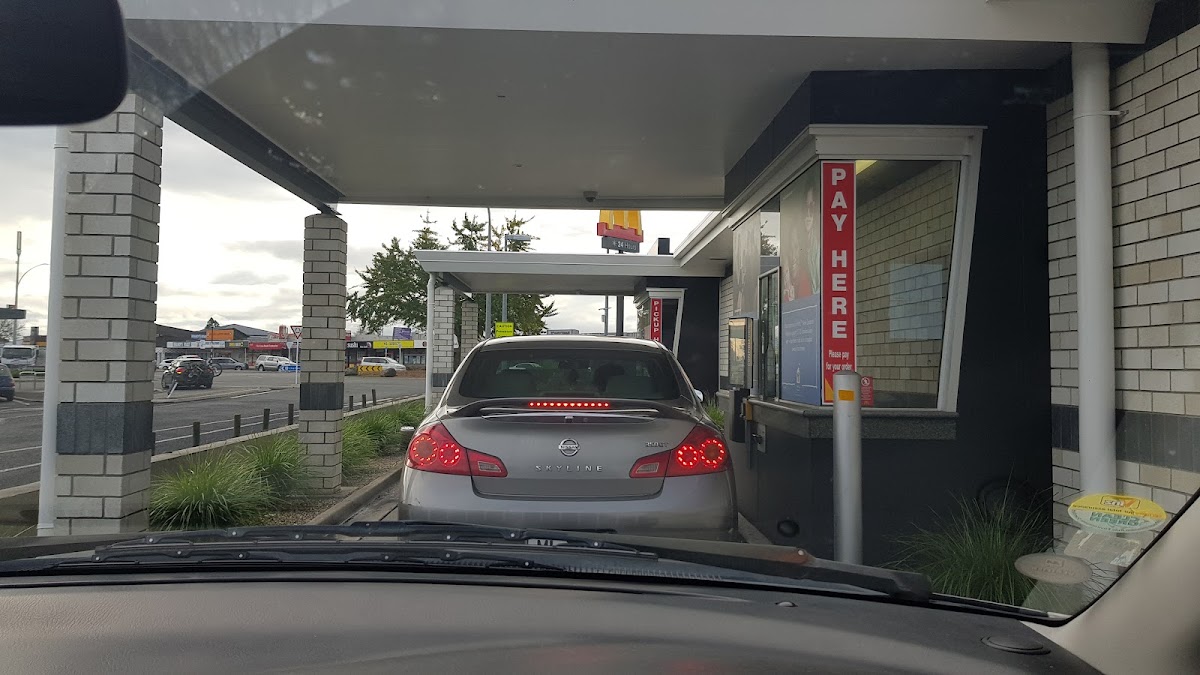 McDonald's 5 Cross Roads - Photo 3
