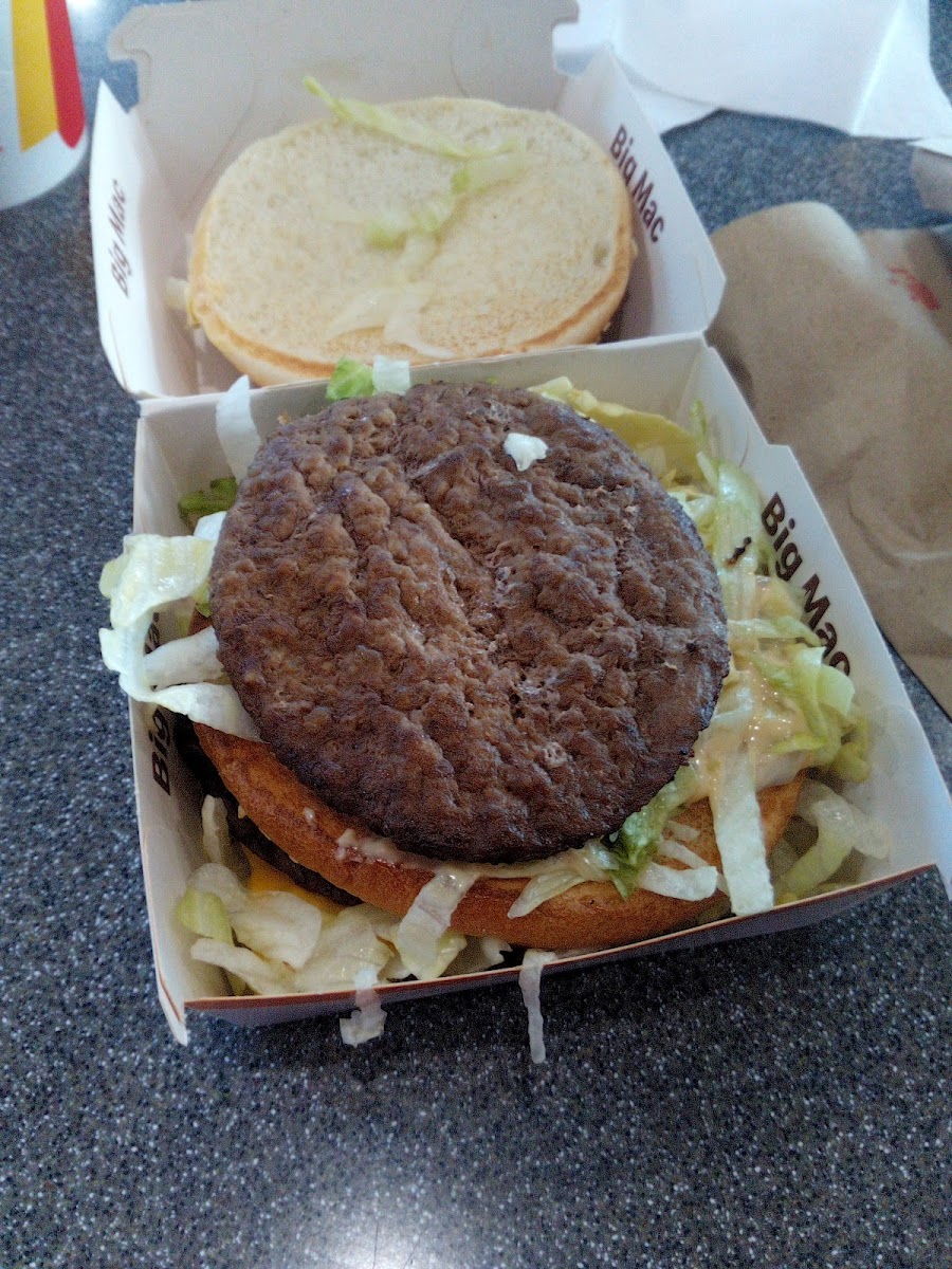 McDonald's 5 Cross Roads - Photo 4