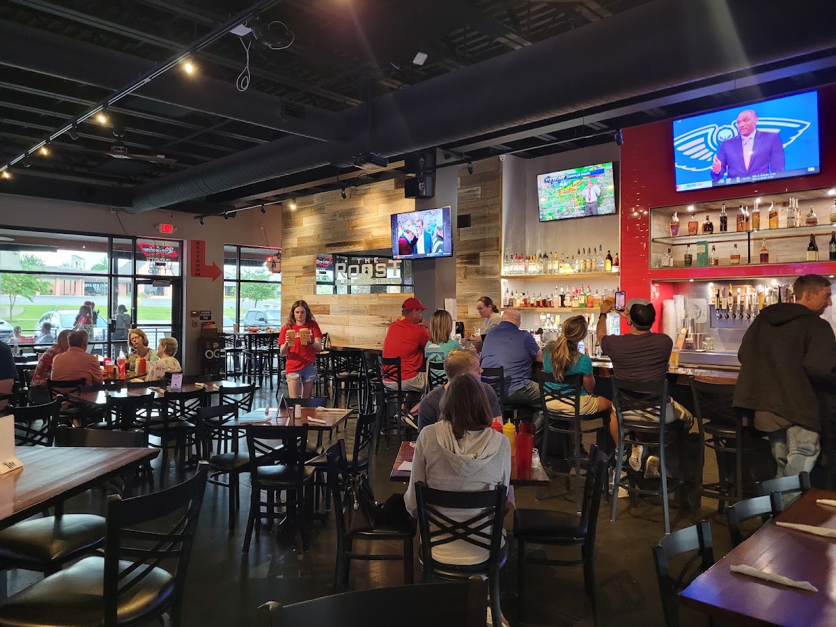 The Roost Bar & Grill (Cox Rd) - Photo 4