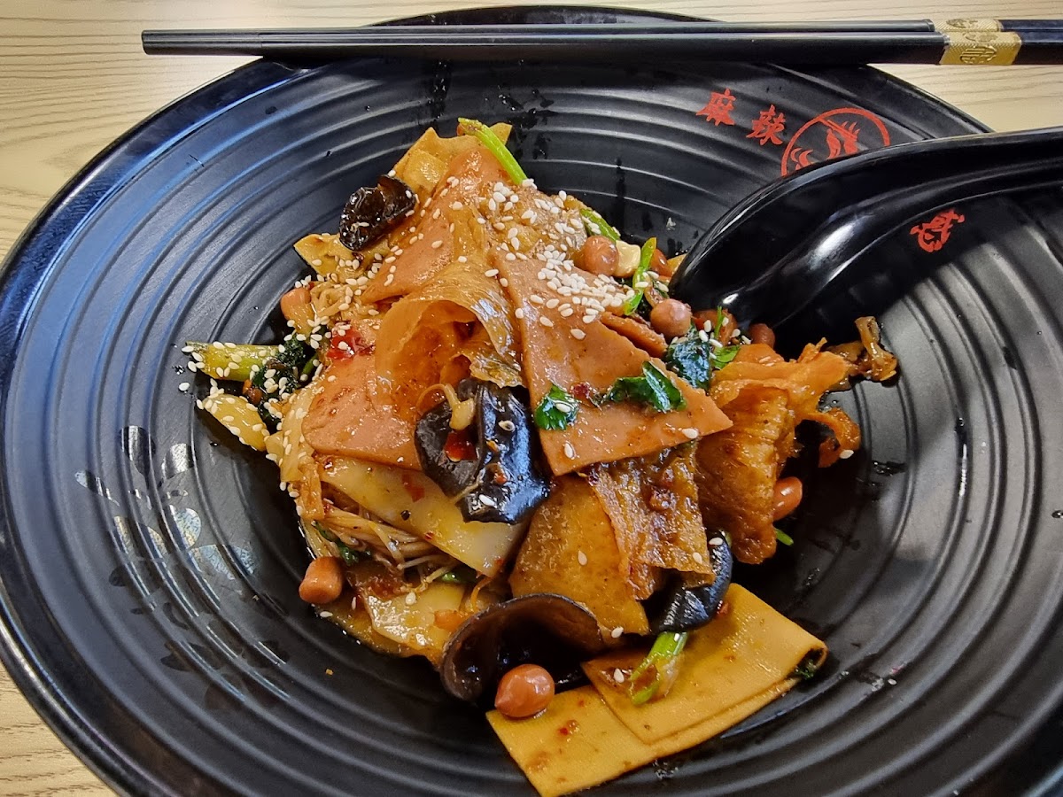 Spicy Temptation Restaurant - Photo 4
