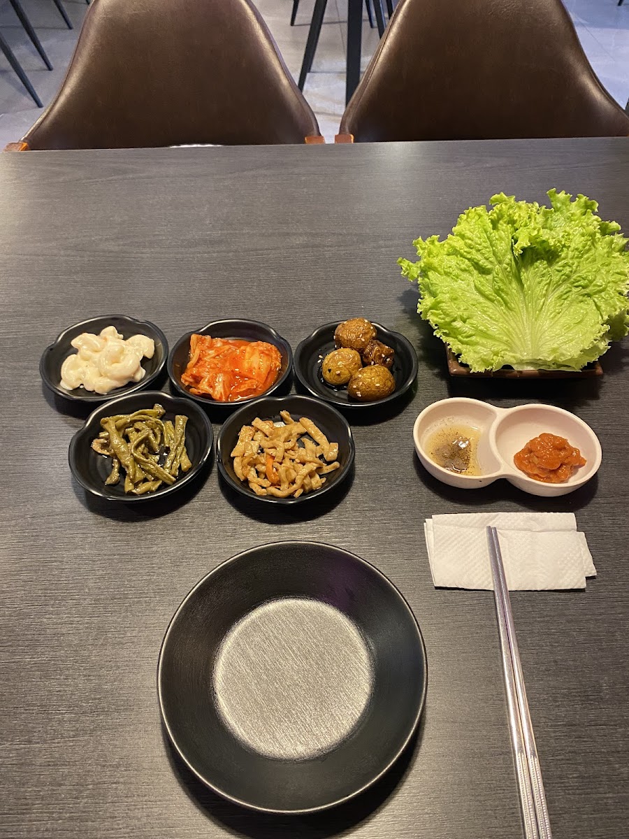 Jumong Korean Restaurant - Photo 6