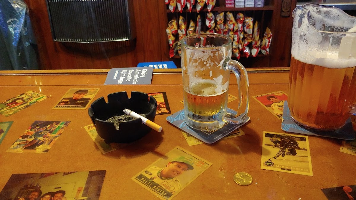 Penny Annies - Photo 2