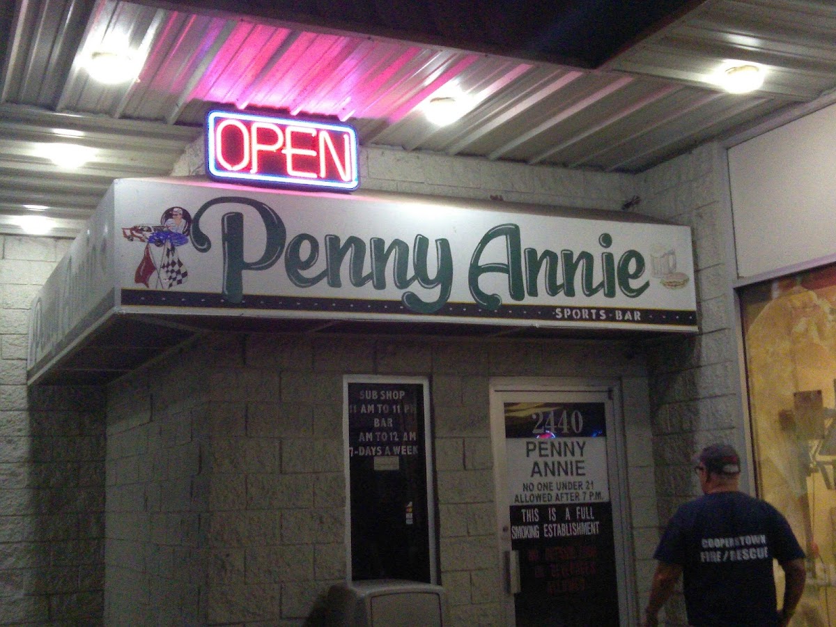 Penny Annies - Photo 6
