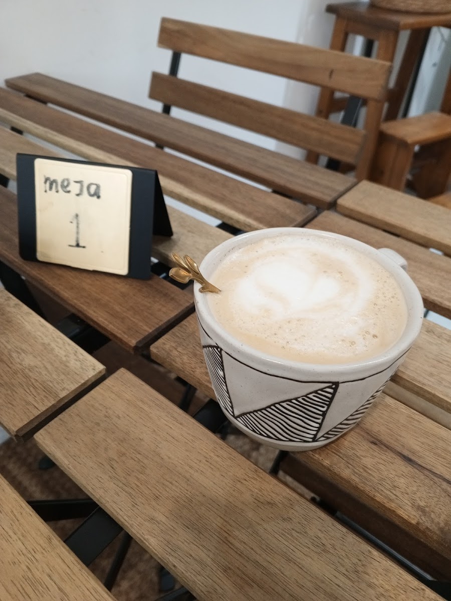 AB Home & Cafe - Photo 7