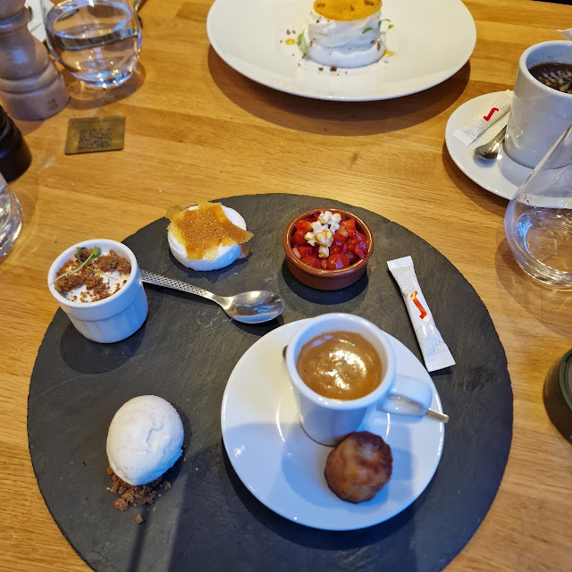 Café Gourmand