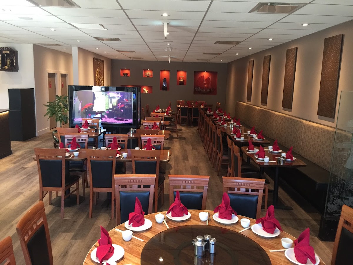 Good Fortune Restaurant - Photo 2
